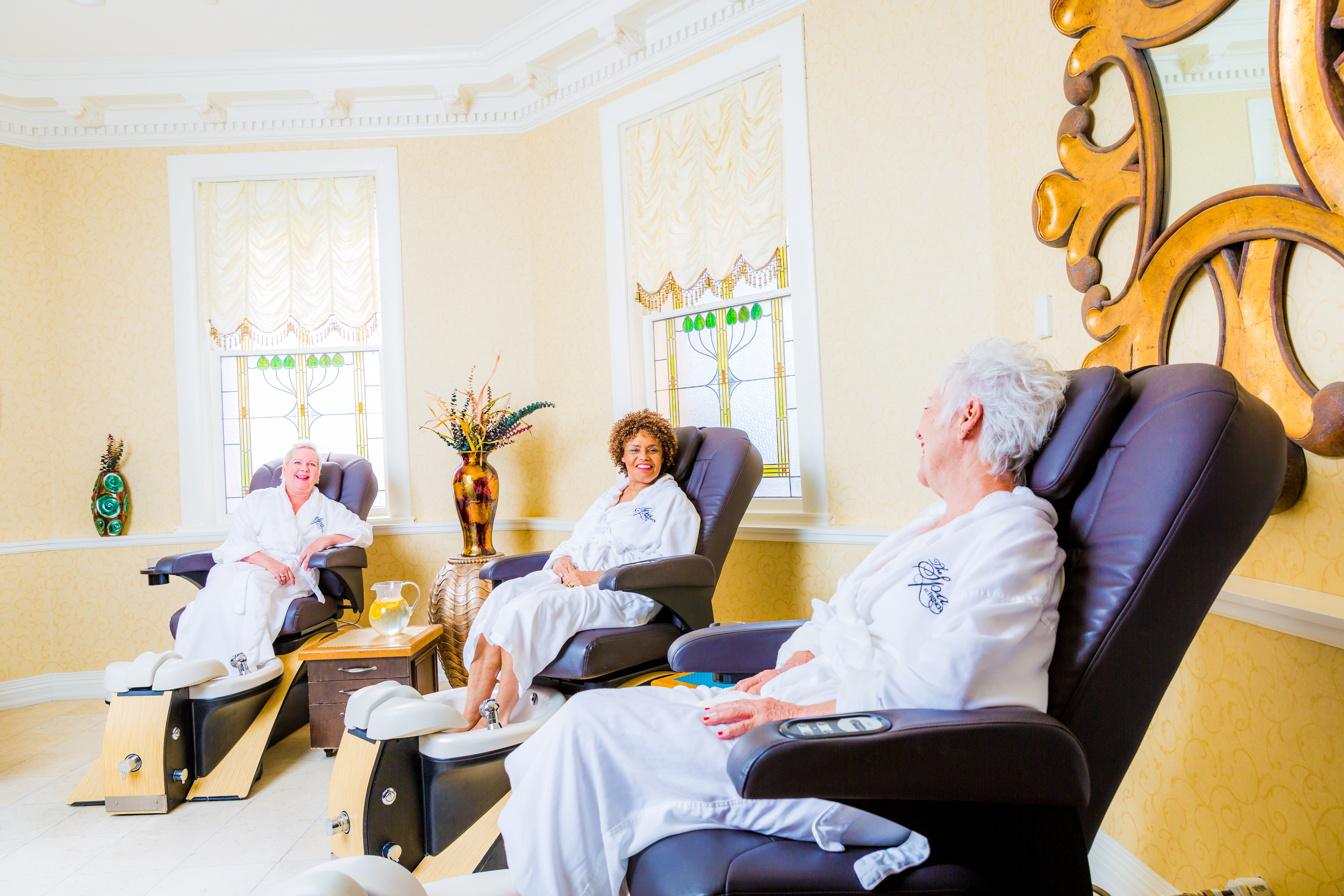 a group of people sitting in chairs